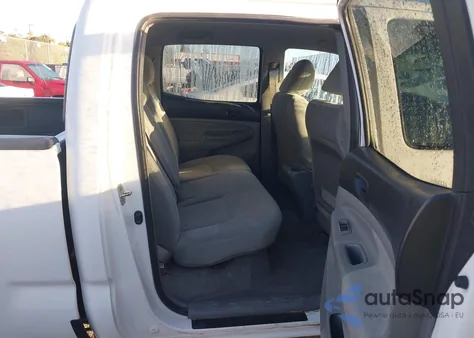 2011 Toyota Tacoma Prerunner V6 z USA, uszkodzony, nr VIN 3TMKU4HNXBM027355